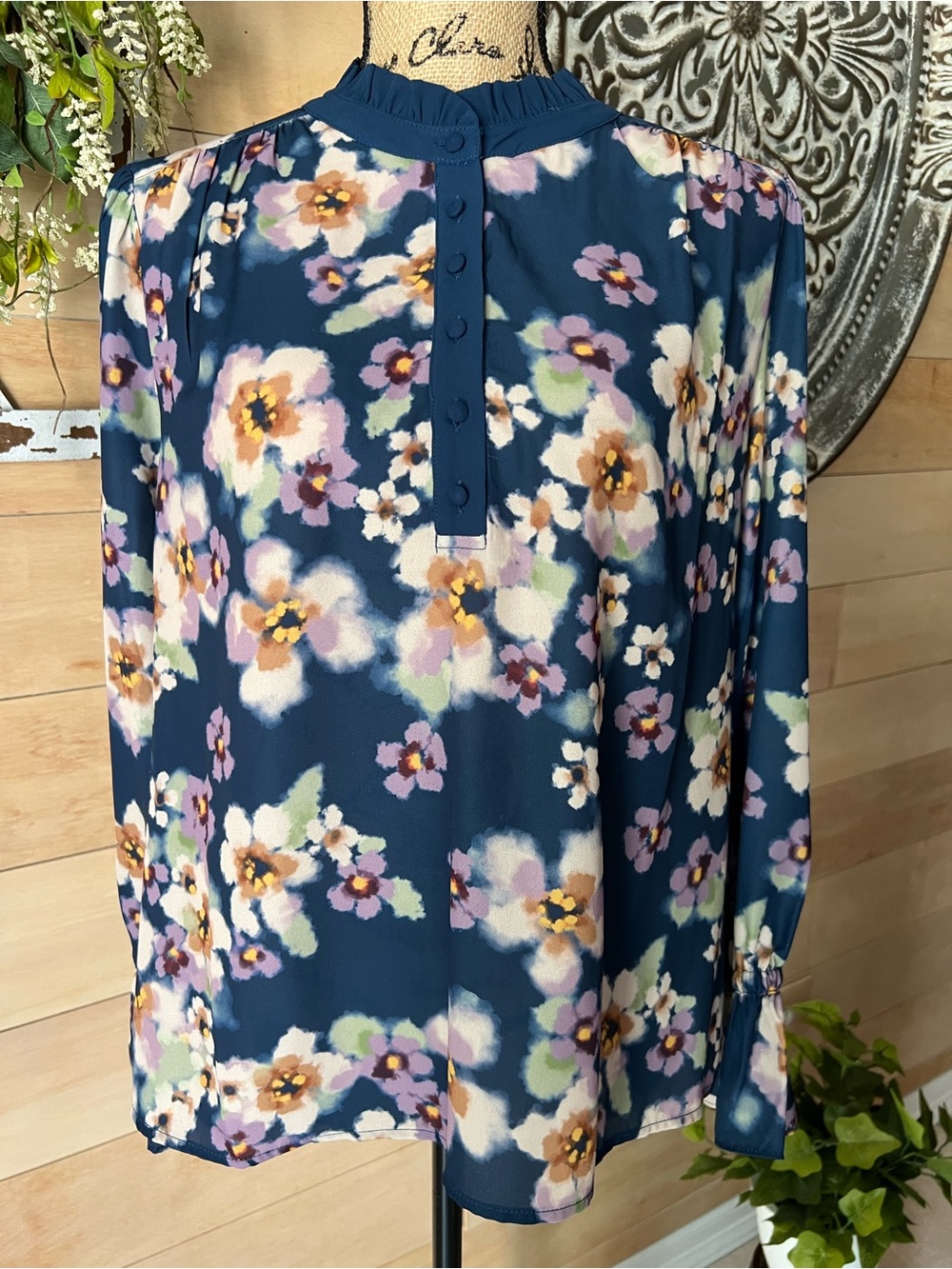 Gemma + Jane Navy Floral Long-Sleeve Button Front Blouse